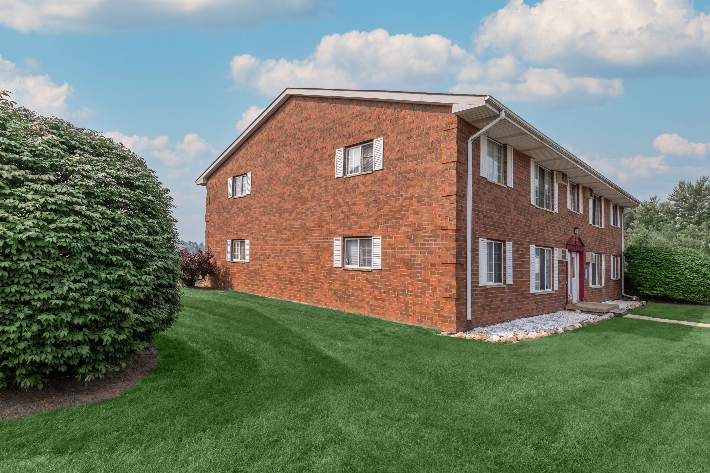 2586 Maple Street - 6
